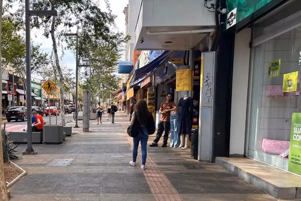 Efeito das canetas emagrecedoras troca rodízio por estética em...