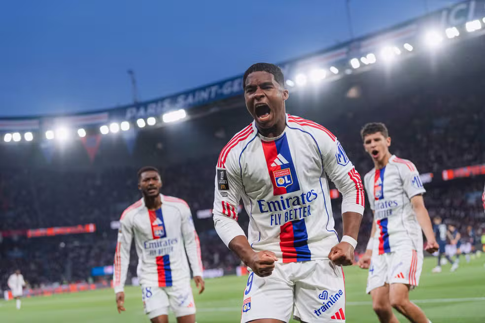 Jornal espanhol exalta fase de Endrick no Lyon: 