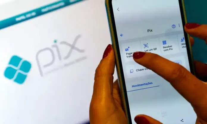 Pix fora do ar? Serviço tem 103 reclamações reportadas na manhã...