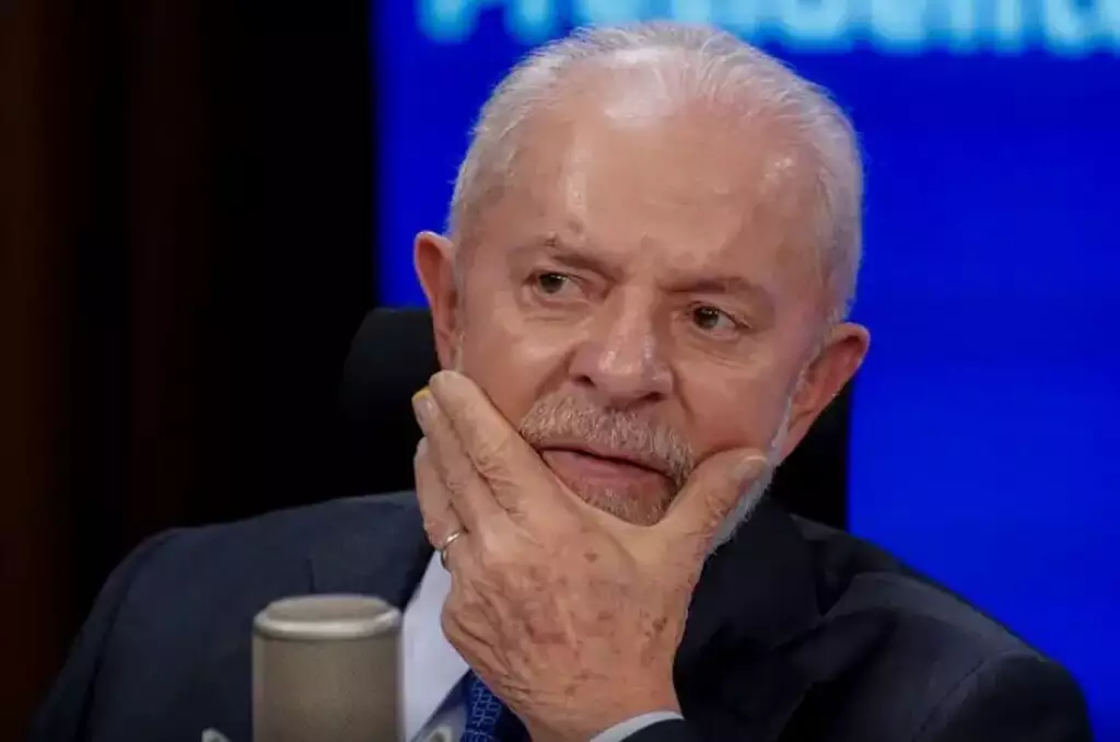 Governo retira urgência de projeto sobre fim da escala 6x1 e muda...
