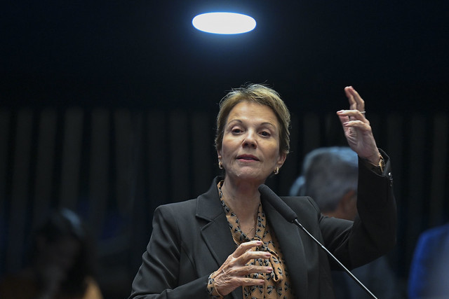 Tereza Cristina rejeita vice de Flávio Bolsonaro e mira presidência...