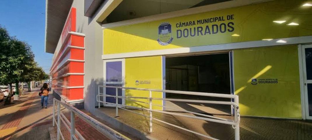Câmara de Dourados marca eleição da Mesa Diretora para outubro...