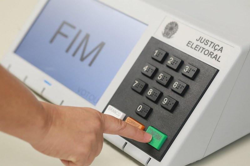 Promessas de candidatos poderão ser registradas em cartório e...